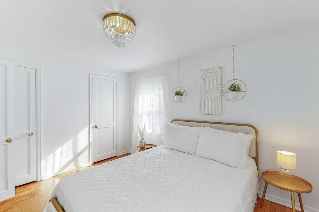 End Zone Escape-Light And Bright Hof Village Home Кантон Екстериор снимка